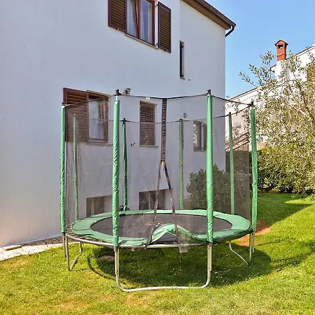 House Branimir 1614 度假居