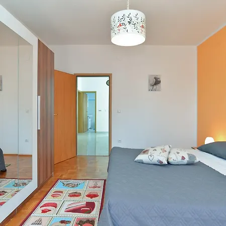 度假居 House Branimir 1614 *