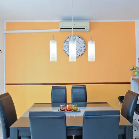 House Branimir 1614 度假居