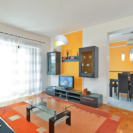 House Branimir 1614 * 普拉