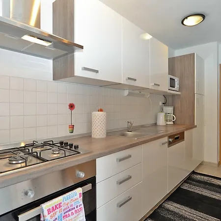 House Branimir 1614 度假居 *